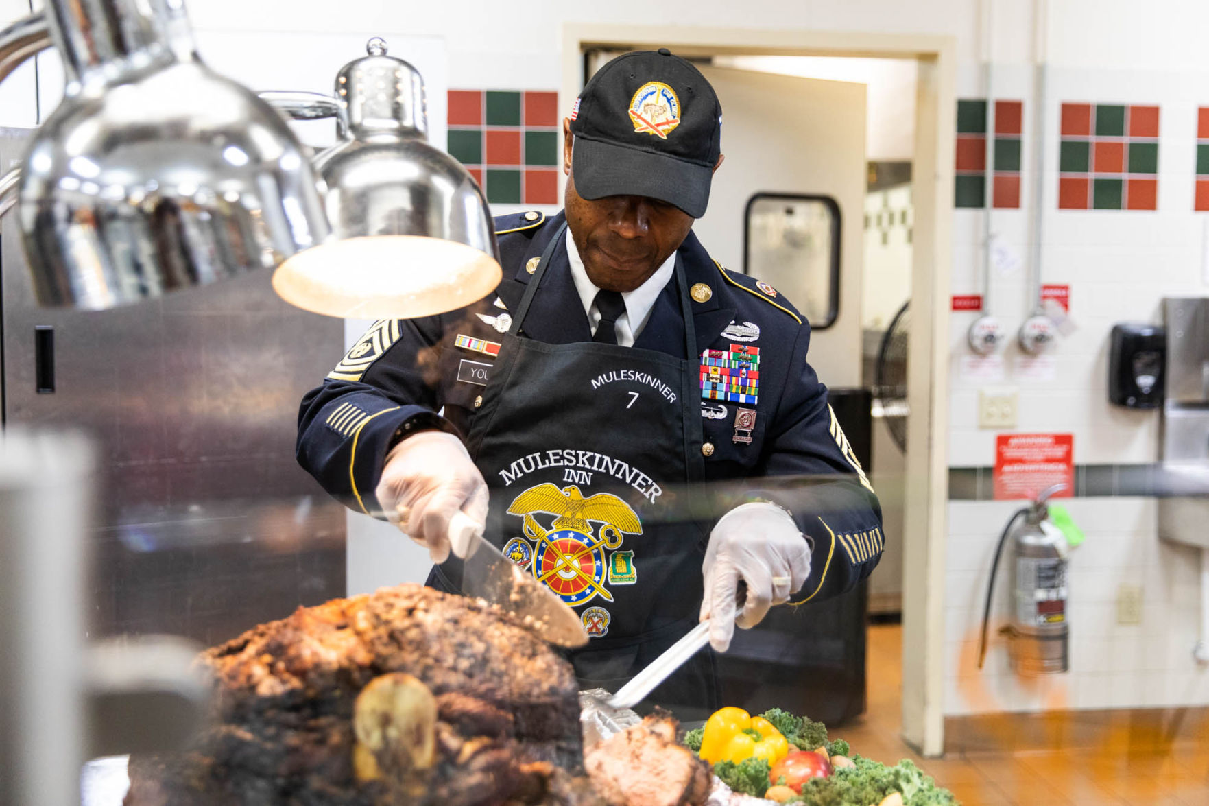 Drum serves annual Thanksgiving meal